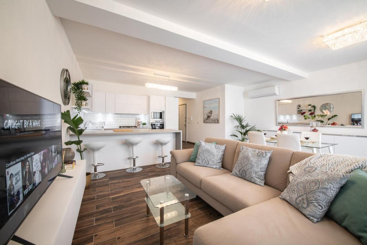 Electra Residence - Luxury Central Beachview Apartment มาร์ซาลฟอร์น ภายนอก รูปภาพ
